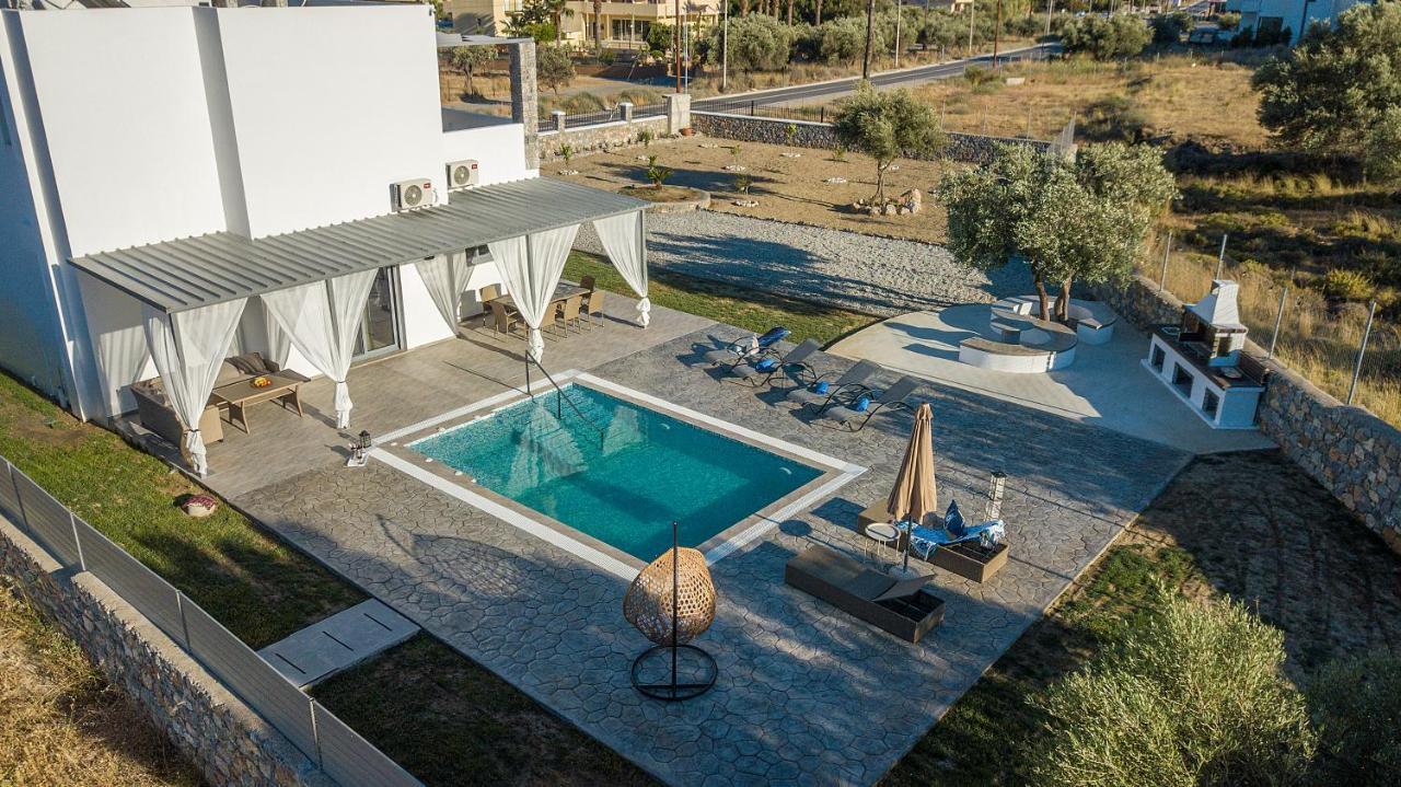 Livis Luxury Vilă *