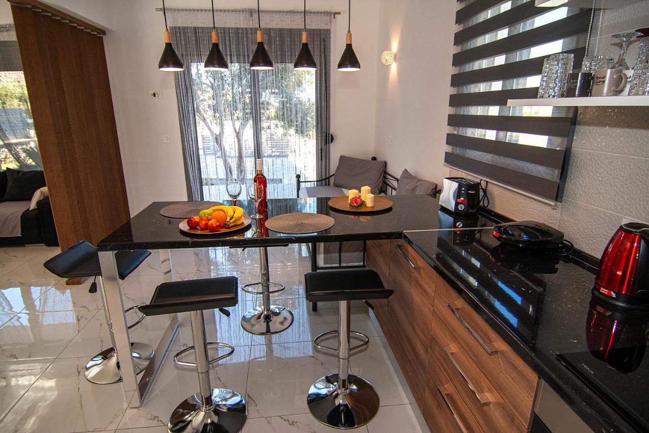 Livis Luxury